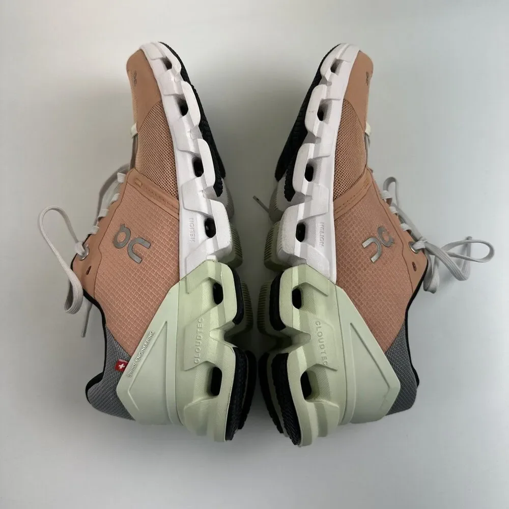 On Running Cloudflyer 4 Sneaker Peach‎ Aloe Swiss Performance Comfort Womens 8.5